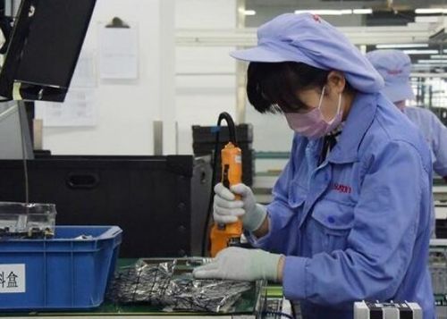 新一期LPR下行 精準滴灌助力降成本，金融戰疫穩固實體經濟